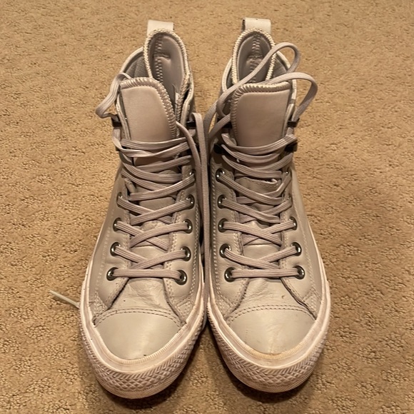 Womens Light Grey Leather Chuck Taylor Converse High Tops Waterproof - Picture 2 of 8